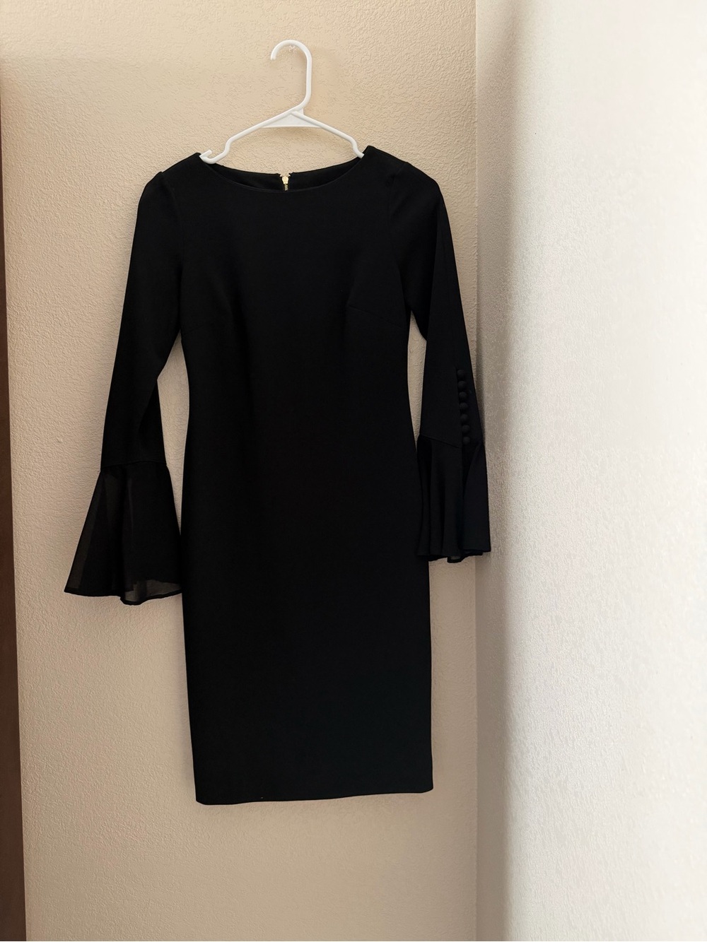 Calvin Klein Black Bell-Sleeve Sheath Dress